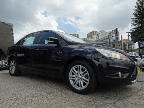Imagem 4 de 15 de Ford Focus Sedan Ghia Com Teto Solar!! Sem Entrada!!!