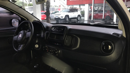 Fiat Mobi 1.0 EVO FLEX EASY MANUAL