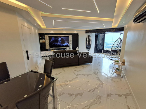 Apartamento En Venta En Lomas De Prados Del Esté Jr