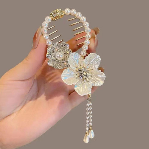 Horquilla Para El Pelo Con Borlas Y Flores De Perla