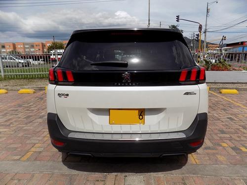 Peugeot 5008 Allure 1.6cc At Aa