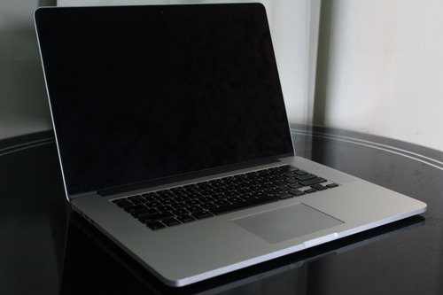 Macbook Pro (retina, 15-inch, Mid 2015)
