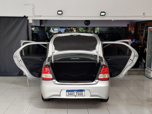 Imagem 5 de 12 de Toyota Etios Sedan X 1.5 (flex)aut. 2019