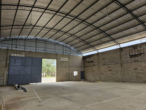 Se Alquilan Galpones Nuevos De 500 M2 Y 700 M2 En Barcelona Anzoategui