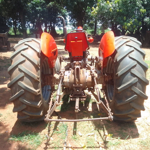 Vendo Trator Mf 65x Super Conservado, Pegar E Trabalhar.