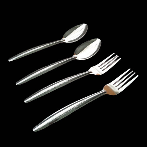 Tenedores 25 Y Cucharas 25 Cubiertos 50 Pzs Tenedor Flor