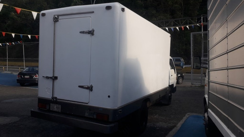 Imagen 4 de 12 de Toyota Dyna Refrigerada