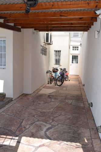 Imagen 2 de 14 de Casa 4 Amb1(suite) Baño.liv Com ,cocina Comed,2 Coch. Galer