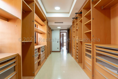 Vendo Apartamento Penthouse Varios Niveles Altamira Yf