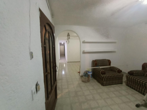 Casa De 1 Planta En  Venta En La Colonia México . Mérida