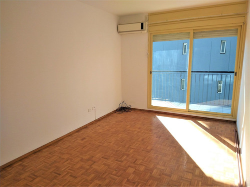 Venta Departamento 3 Ambientes Con Balcon Almagro
