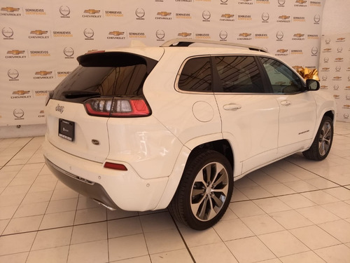 Imagen 4 de 15 de Jeep Cherokee Overland 2019