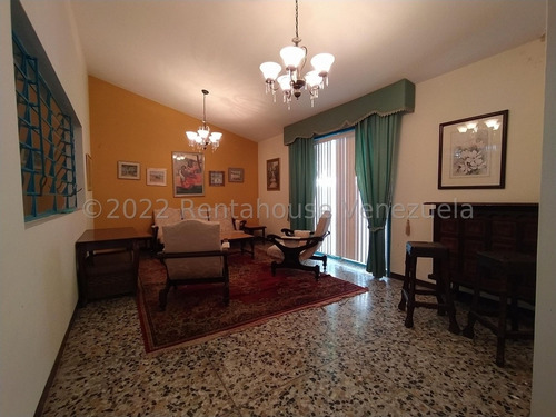 Imagen 3 de 14 de Casa En Venta Urbanización Los Rauseos El Limón 22-16380 Dc