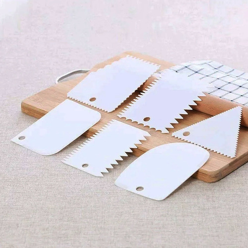 Set De 4 Espátulas Alisadoras Para Tortas, Prisma