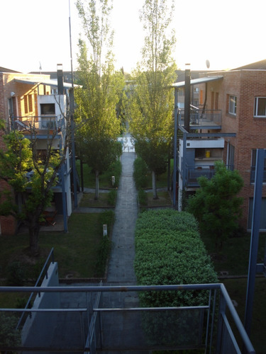 Imagen 1 de 10 de Dueño Directo Vende Depto 2 Amb C/coch. Las Mercedes Pilar