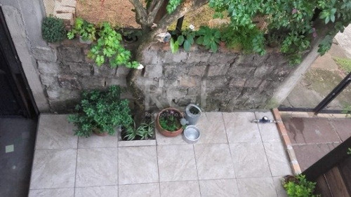 Casa Em Tristeza Com 3 Dormitórios - Mi13424