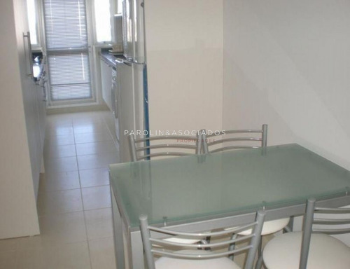 Alquiler Temporario De Apartamento 3 Dormitorios En Season Tower, Punta Del Este-ref:280