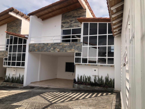 Js Casa En Venta En Caneyes San Cristóbal