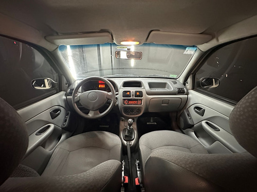 Renault Clio 2 F2 1.2 5 P. PACK PLUS