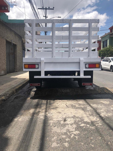 Imagen 5 de 15 de Nissan Np300 Disel Modelo 2009 Chasis Cabina 4 X 2 Nacional.