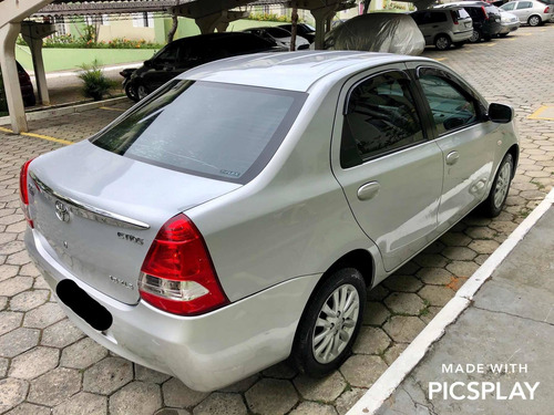 Toyota Etios Sedan Xls 1.5 16v Flex 2013