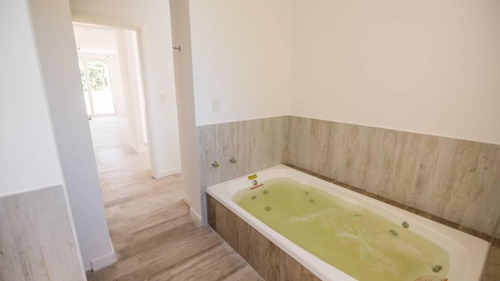 Casa A Estrenar En Venta En Santa Barbara