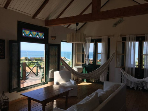 Casa En Venta De 4 Dormitorios En El Chorro