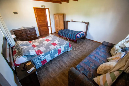 Ideal Para Disfrutar Las Vacaciones, Zona Tranquila, A Minutos Del Centro Del Balneario Y A Metros Del Mar