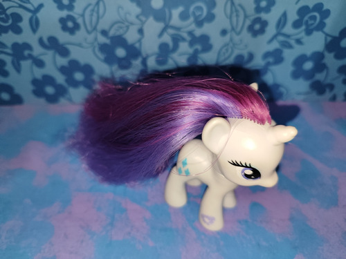 Figura Rarity My Little Pony Hasbro 2010 (Usado)