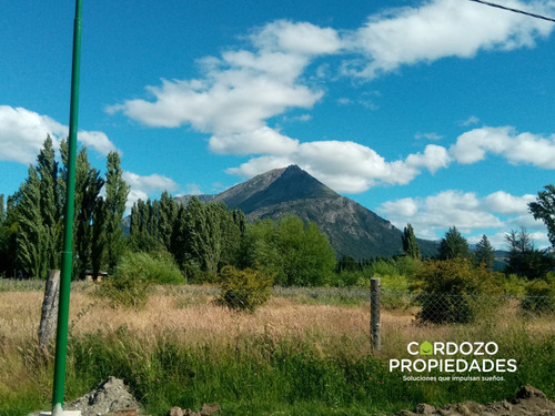 Hermosos Terrenos En El Centro De El Hoyo, Chubut.