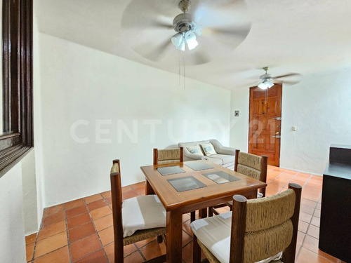 Departamento En Venta En Villa Hamburgo, Versalles, Puerto Vallarta
