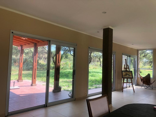Imagen 3 de 30 de Moderna Casa De Diseño - Los Molles - Merlo San Luis
