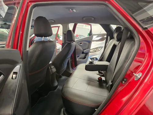 Hyundai TUCSON IX-35 2.0l Crdi 4x2 AUTOMÁTICA