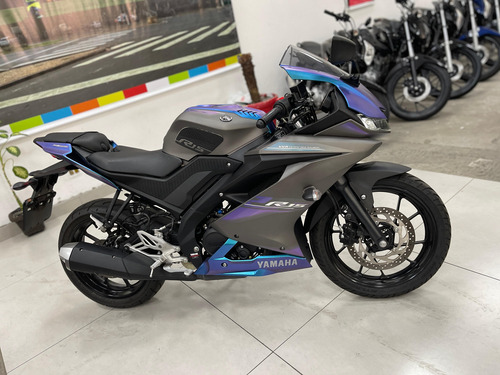 Yamaha Yzf R15 2025 / 4.433 Km