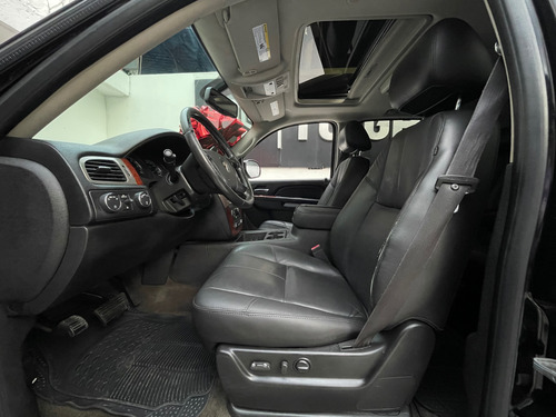 Chevrolet Suburban D Piel Aa Dvd Qc 4x4 Aut De aniversario