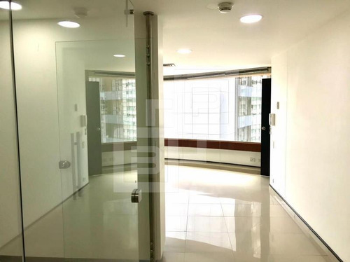 Imagen 7 de 10 de Oficinas En Arriendo Medellinbodegas Y Proyectoslocales Y Oficinas