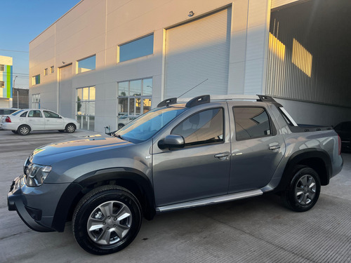 Renault Duster Oroch 2.0 16v Outsider