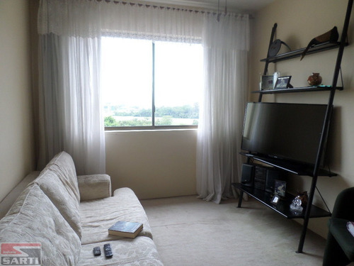 Apartamento - Andar Alto - 2 Dormitórios - 01 Vaga - St16495