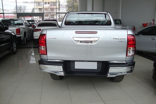 Toyota Hilux 2.8 Cd Srx 177cv 4x2 Automática 2021