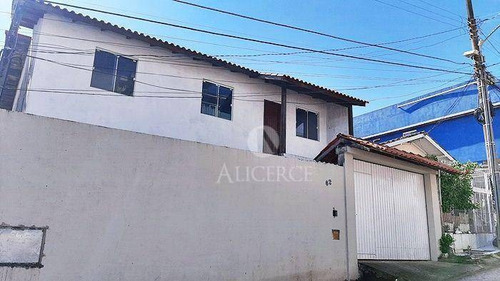 Imagem 2 de 30 de Casa Com 6 Dormitórios À Venda, 200 M² Por R$ 430.000,00 - Monte Cristo - Florianópolis/sc - Ca0297