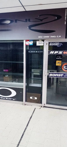 Imagen 2 de 6 de Alquiler De Local Comercial En Propatria
