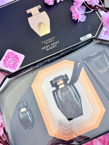 Perfume Victoria's Secret Very Sexy Night Set