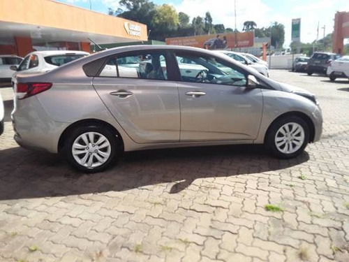 Hyundai Hb20s 1.6 Comfort Plus 16v Flex 4p Automático