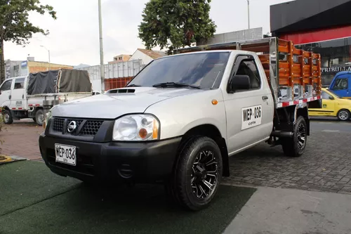 Nissan Frontier D22/np300 Estacas