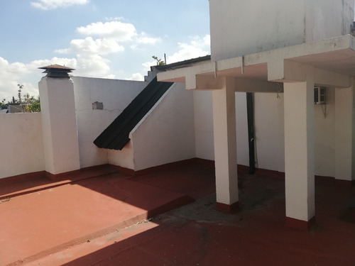 Imagen 18 de 19 de Hermoso P. H. 4 Ambientes Con Garage/ A 4 Cuadras De Estación Ramos Mejía