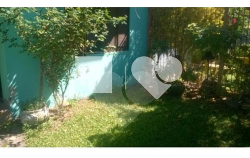 Ótima Casa, Tipo Sobrado, 4 Dormitórios, Suíte, Churrasqueira E Amplo Pátio. - 28-im411306
