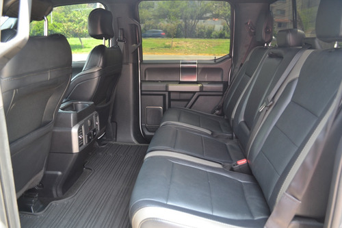 Imagen 10 de 13 de Ford Lobo Raptor 4x4 2017