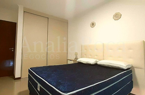 Imagen 9 de 16 de Departamento De Categoría A Pocas Cuadras Del Centro