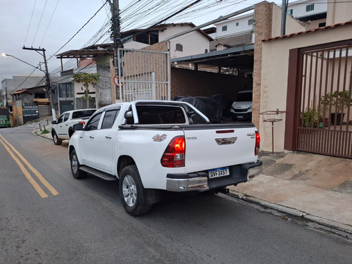 Toyota Hilux 2.8 Std Power Pack Cab. Dupla 4x4 Tdi 4p