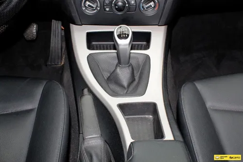 BMW Serie 318i E90 Mt 2010